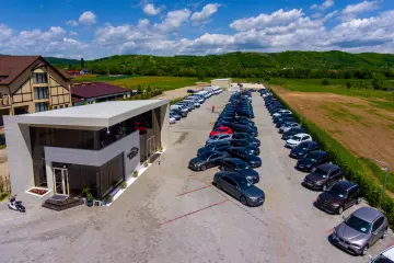 Toyota Corolla 1.8 HSD Business