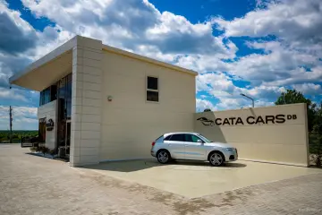 Toyota Corolla 1.8 HSD Business