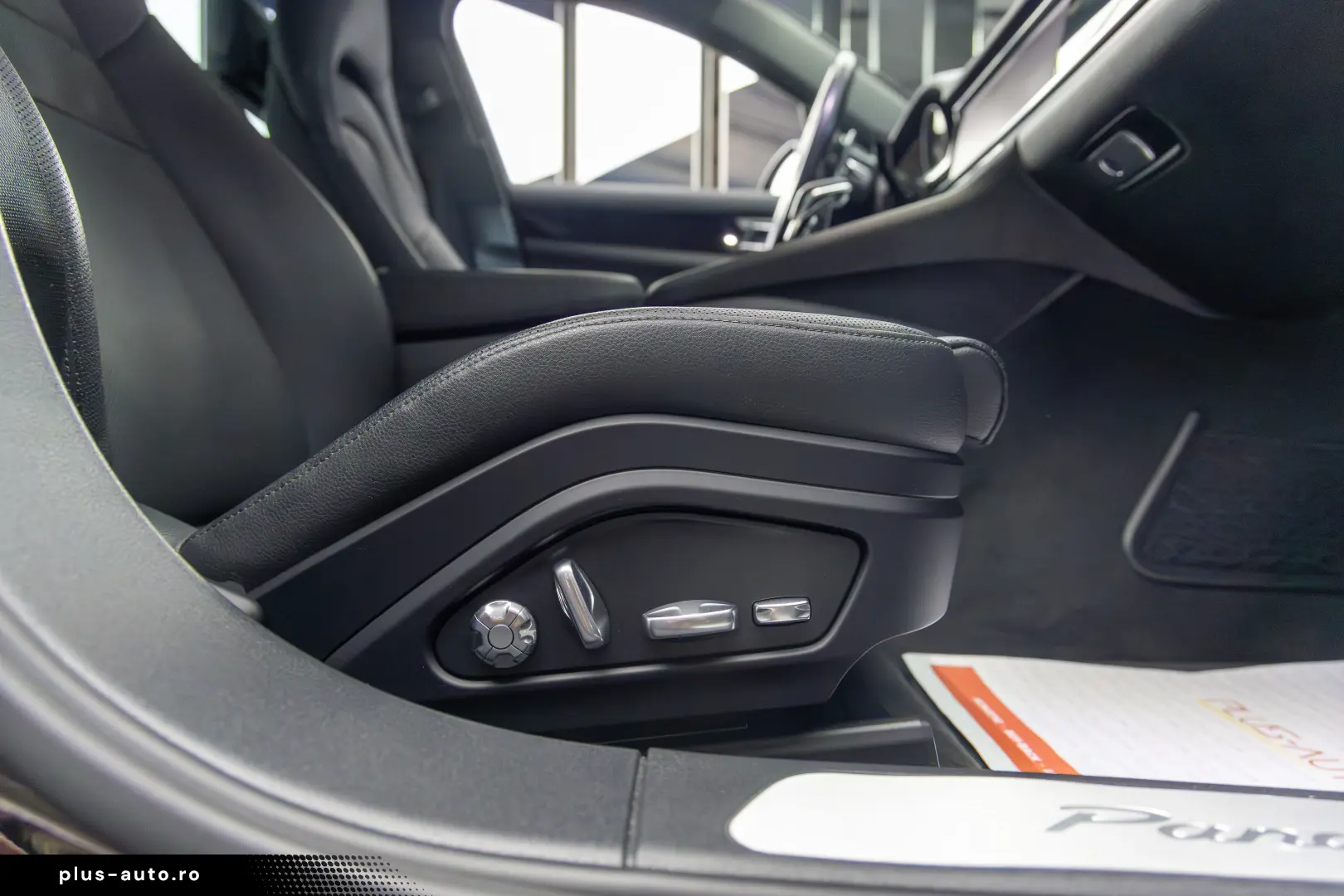 Porsche Panamera 4 E-Hybrid