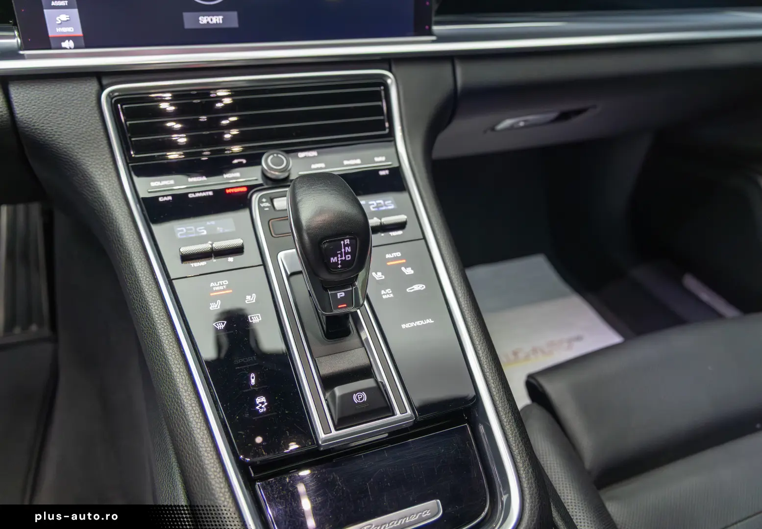 Porsche Panamera 4 E-Hybrid