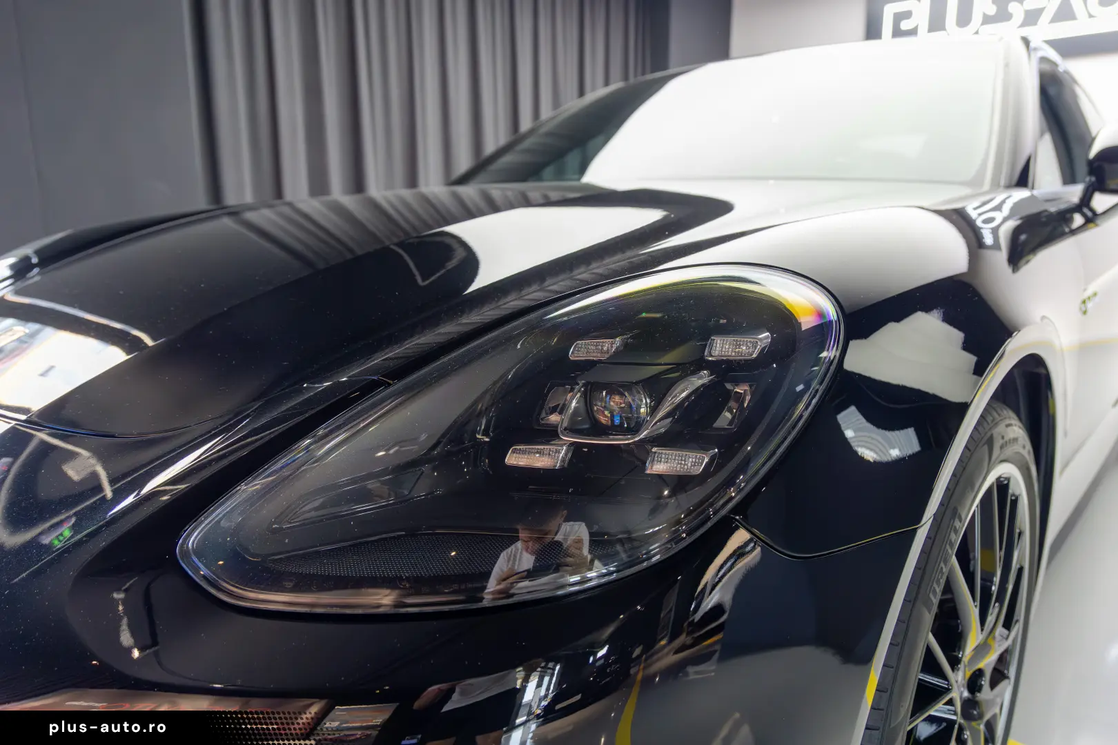 Porsche Panamera 4 E-Hybrid