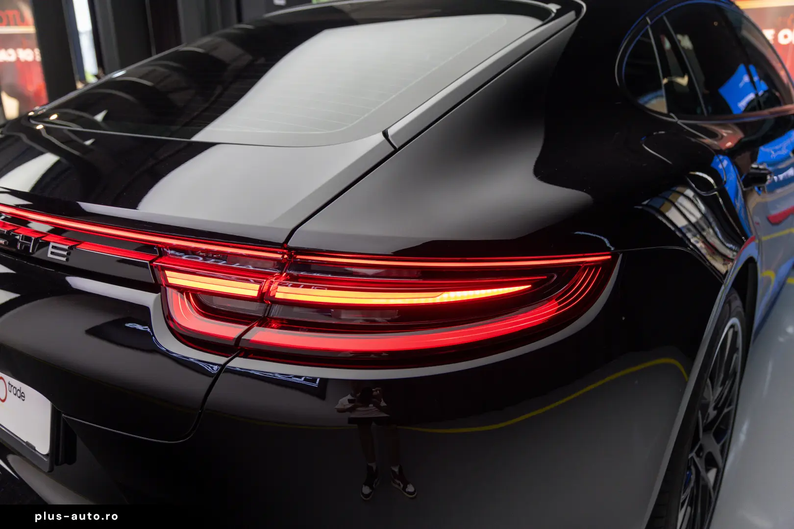 Porsche Panamera 4 E-Hybrid