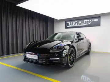 Porsche Panamera 4 E-Hybrid
