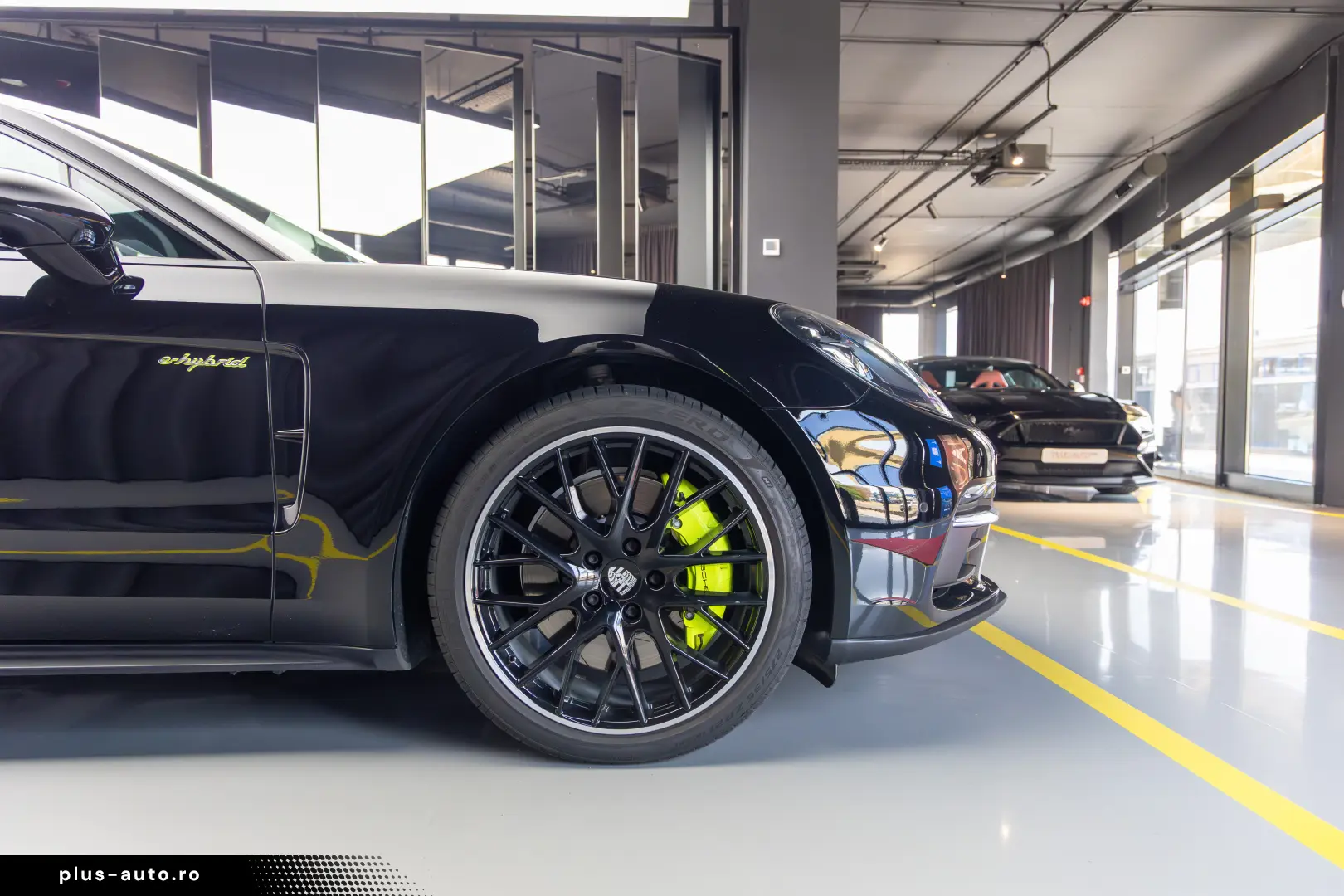 Porsche Panamera 4 E-Hybrid