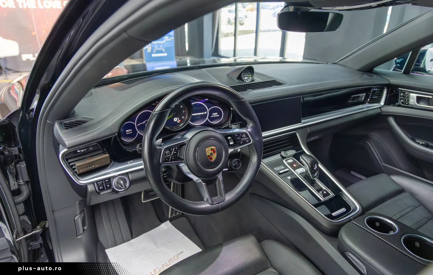 Porsche Panamera 4 E-Hybrid