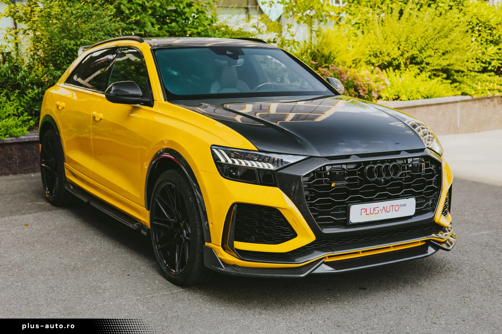 AUDI RS Q8