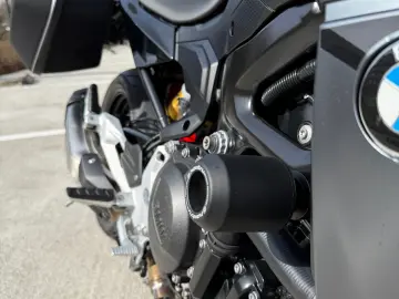 Bmw F900 R