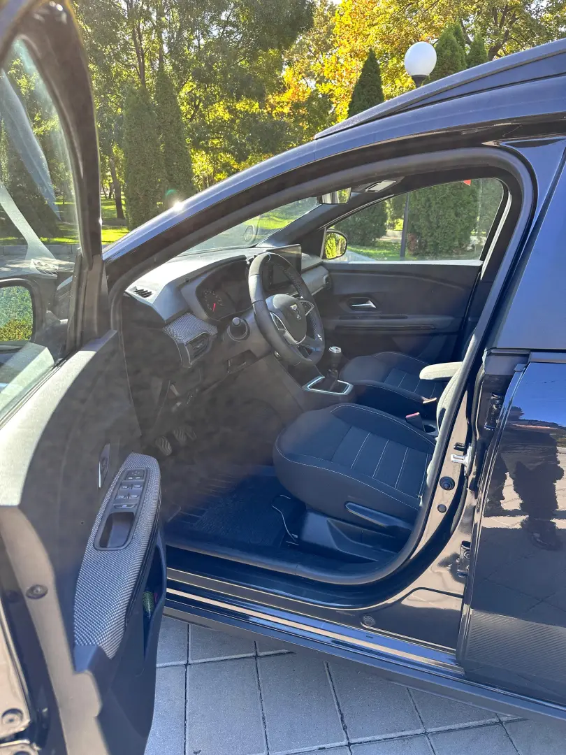 DACIA JOGGER EXTREME 1.0 TCE 110 CP  AN 2022