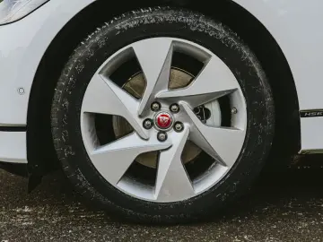 I-PACE 5 USI SUV SWB  EV 90 kWh 400CPAWD Auto  R-Dynamic HSE