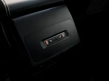 I-PACE 5 USI SUV SWB  EV 90 kWh 400CPAWD Auto  R-Dynamic HSE