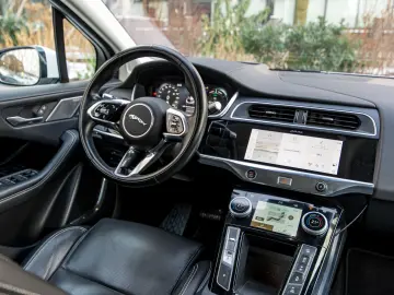 I-PACE 5 USI SUV SWB  EV 90 kWh 400CPAWD Auto  R-Dynamic HSE