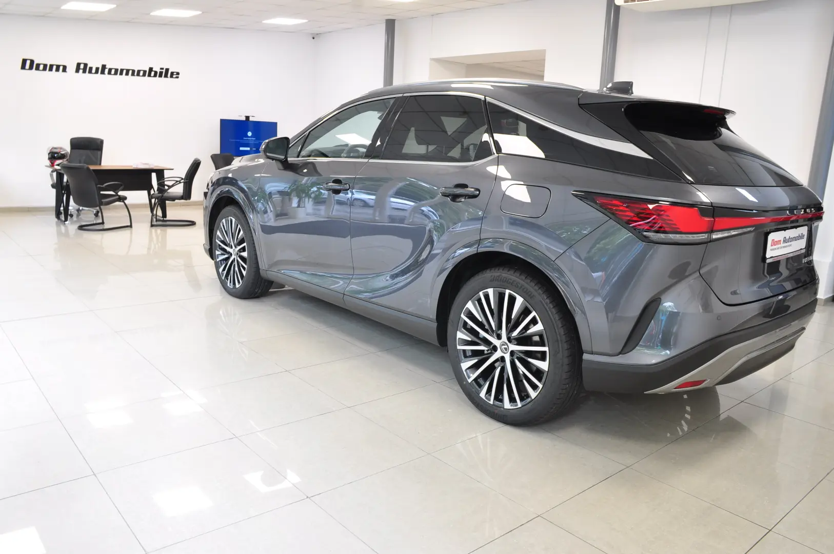 STOC RX450h+ PlugIn Hybrid 309CP EXE Panorama Garantie10ani