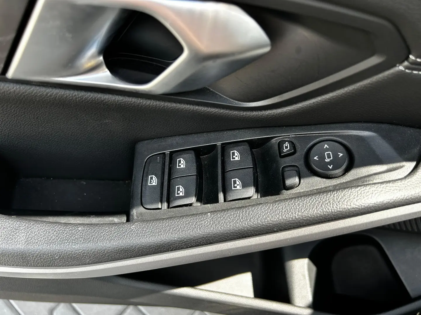 BMW Seria 3 318d AT MHEV