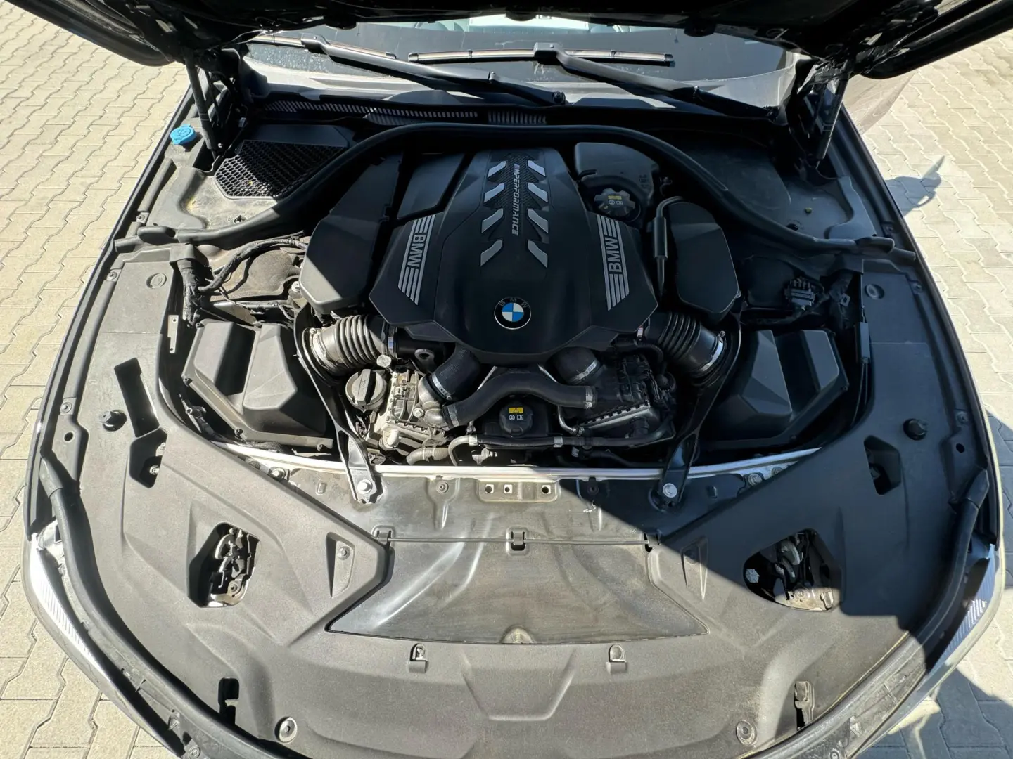 BMW M8 M850i xDrive Gran Coupe