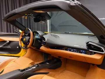 FERARRI 296 GTS ( Spider)