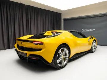 FERARRI 296 GTS ( Spider)