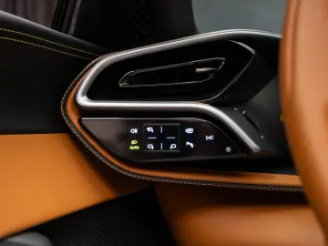 FERARRI 296 GTS ( Spider)