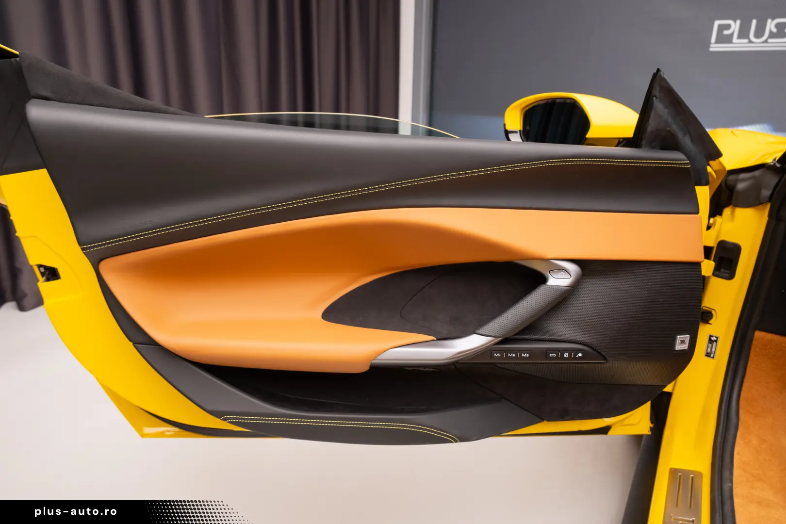 FERARRI 296 GTS ( Spider)