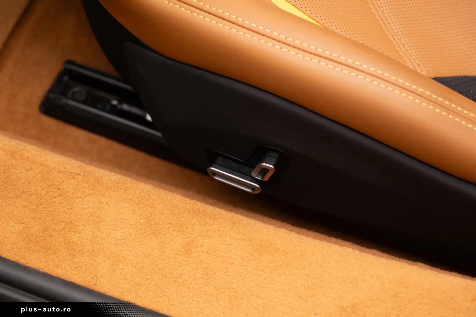 FERARRI 296 GTS ( Spider)