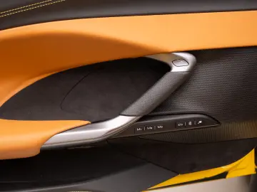 FERARRI 296 GTS ( Spider)