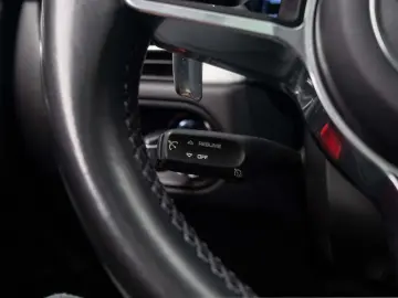 Porsche Macan 2.0L 245 Cp