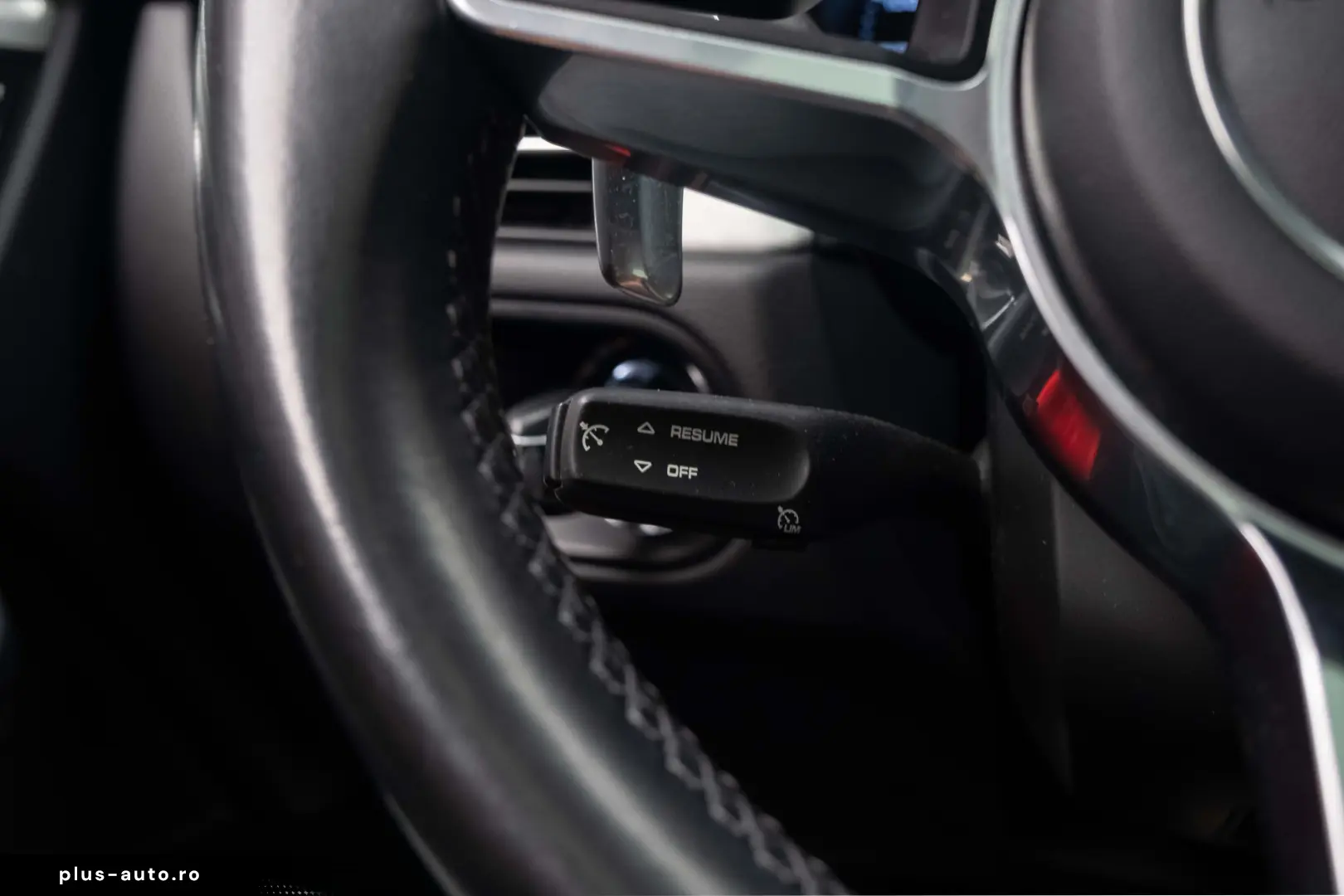 Porsche Macan 2.0L 245 Cp