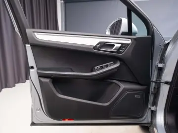 Porsche Macan 2.0L 245 Cp