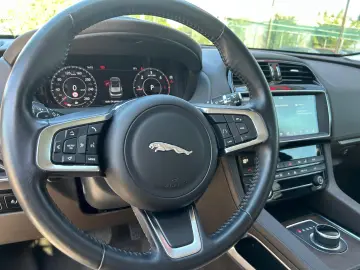Jaguar F-Pace 20d AWD Aut. Prestige