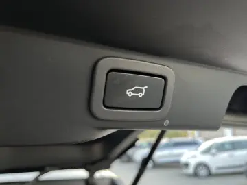 Land Rover Range Rover Sport 2.0 L PHEV HSE Dynamic