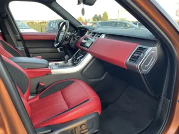 Land Rover Range Rover Sport 2.0 L PHEV HSE Dynamic