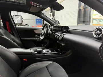 Mercedes-Benz A35 AMG