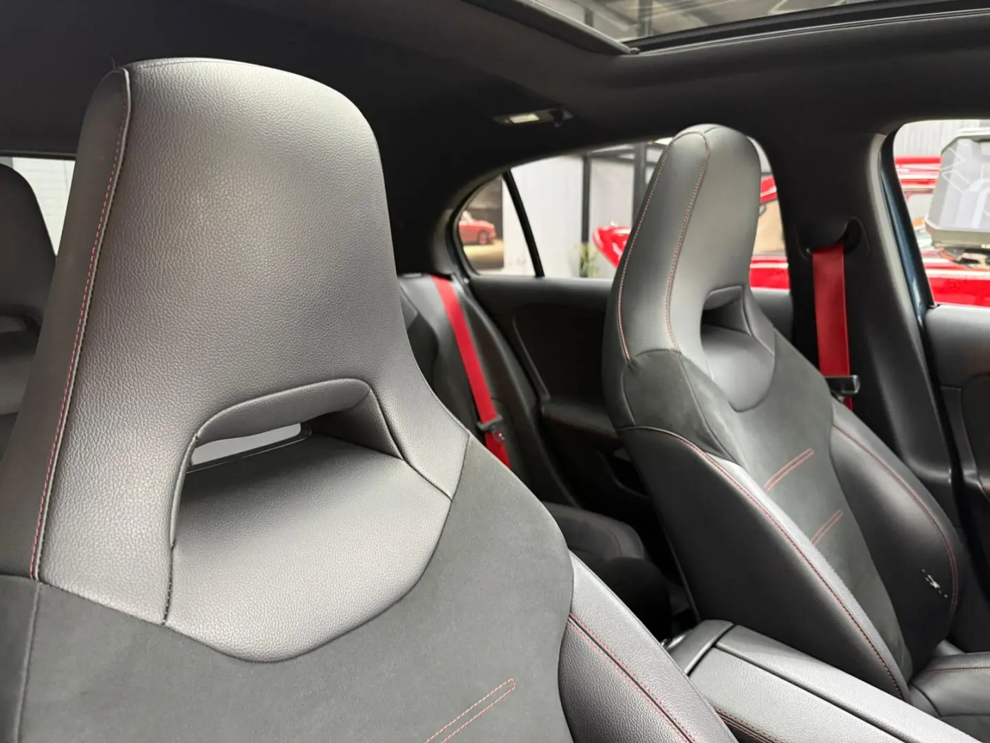 Mercedes-Benz A35 AMG