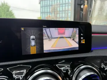 Mercedes-Benz A35 AMG