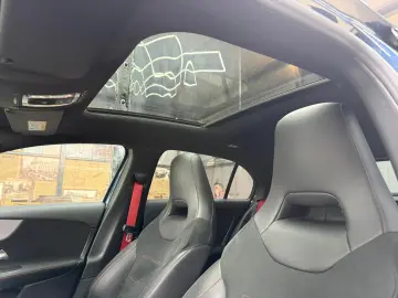 Mercedes-Benz A35 AMG