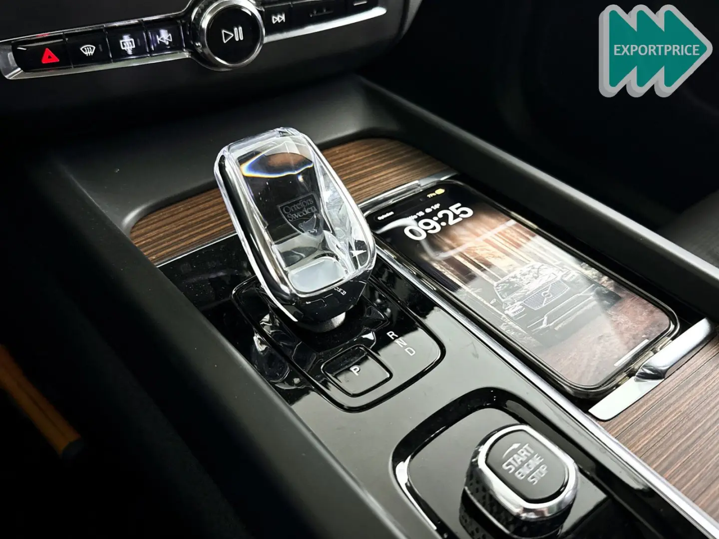 XC60 Recharge T6 Aut. AWD Ultimate Bright | pano