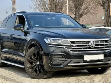 VOLKSWAGEN TOUAREG 3.0 V6 TDI R-Line