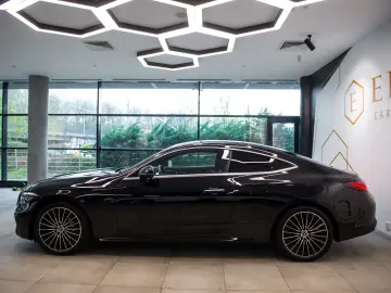 Mercedes-Benz CLE 300 4M Coupé AMG