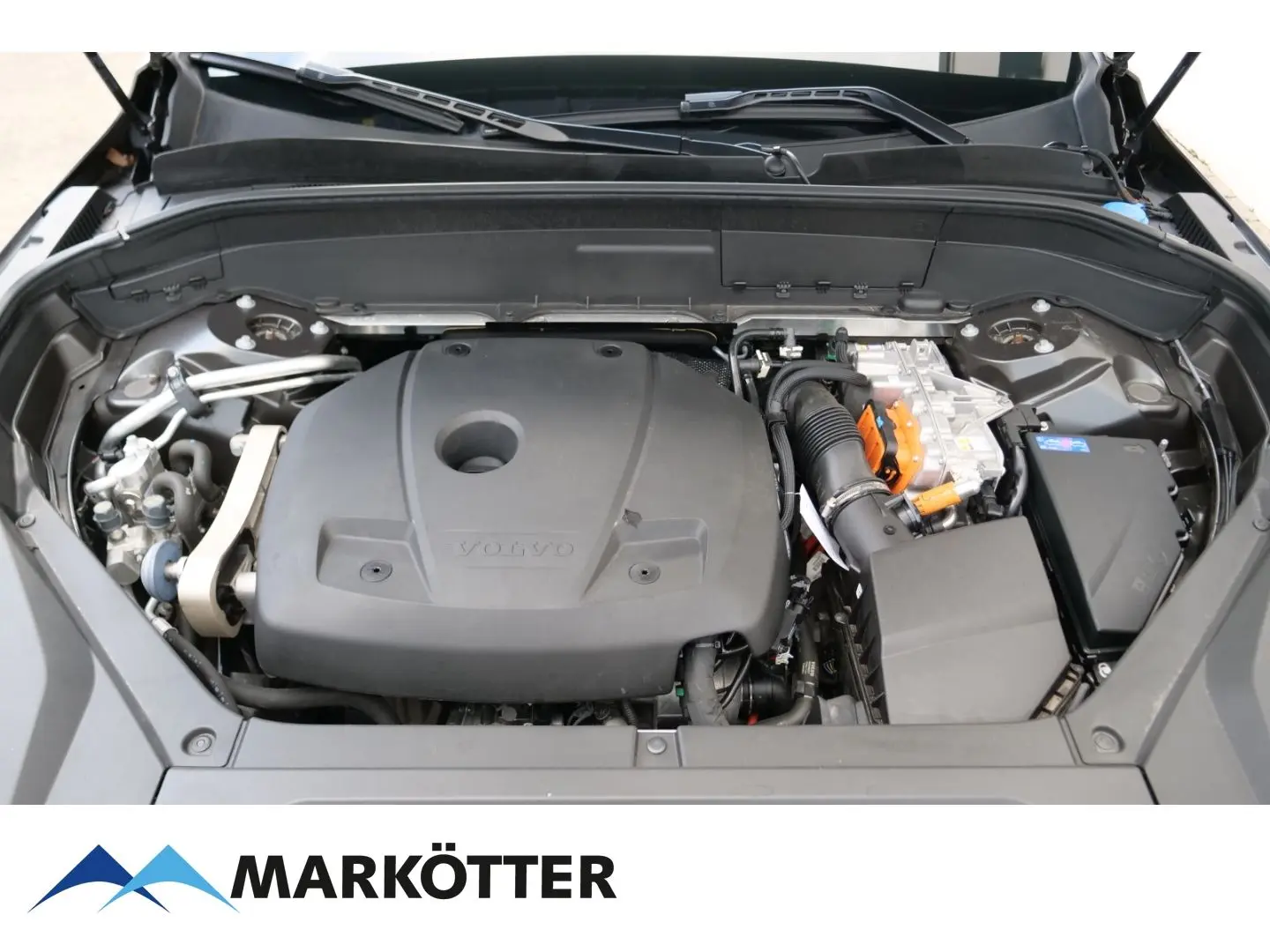 XC90 T8 AWD Recharge R-Design Edition 360/AHK