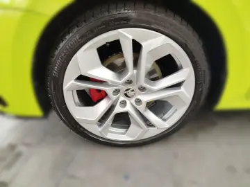 Skoda Octavia 2.0 TDI DSG RS