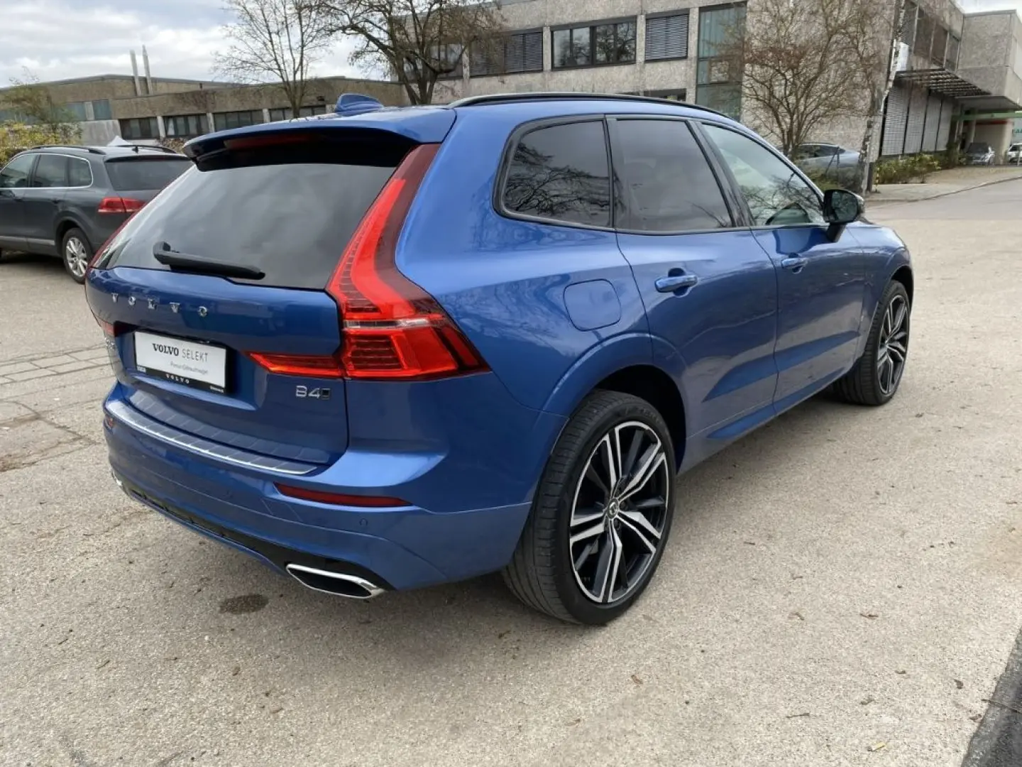 XC60 R Design AWD B4 Diesel EU6d Navi Leder digi