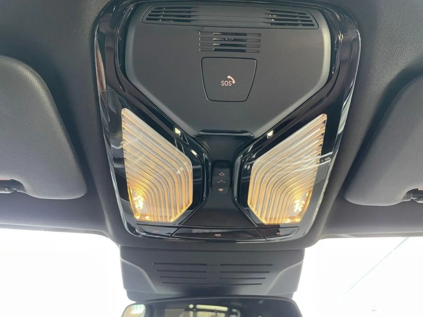 X5 xDRIVE 3.0d M-SPORTPAKET+PANO+HUD+MERINO+ACC+