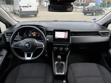 Renault Clio E-TECH Hybrid 140 BUSINESS EDITION