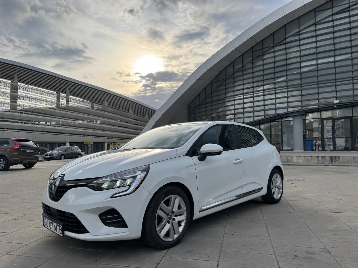 Renault Clio E-TECH Hybrid 140 BUSINESS EDITION