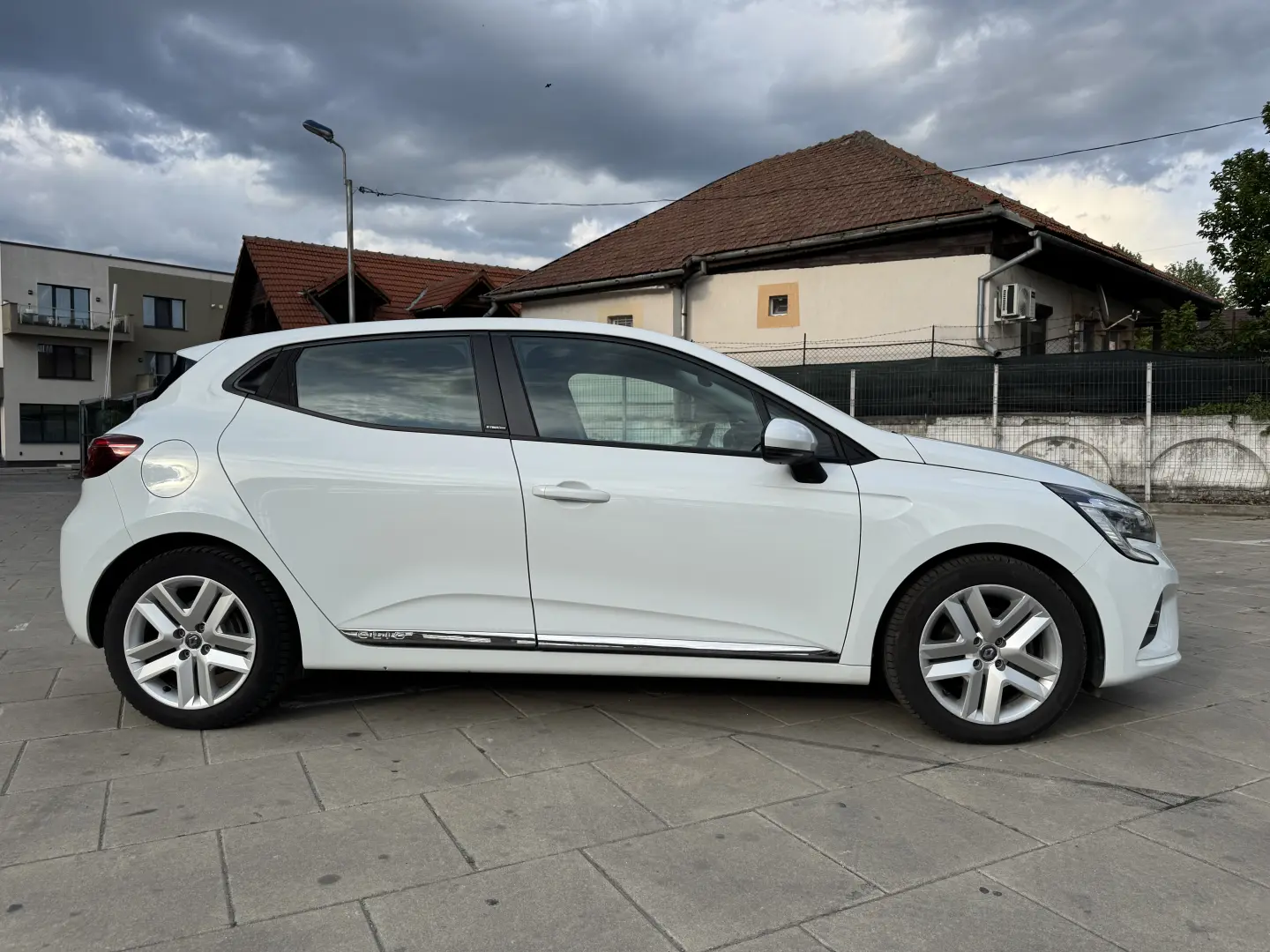 Renault Clio E-TECH Hybrid 140 BUSINESS EDITION