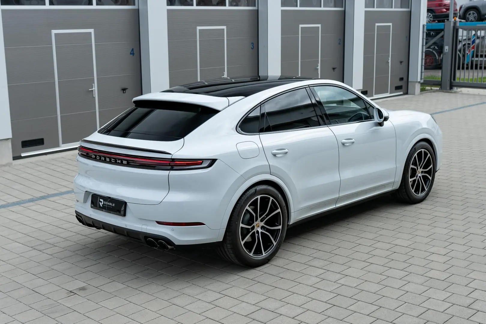 Porsche Cayenne Coupe | MY25 |