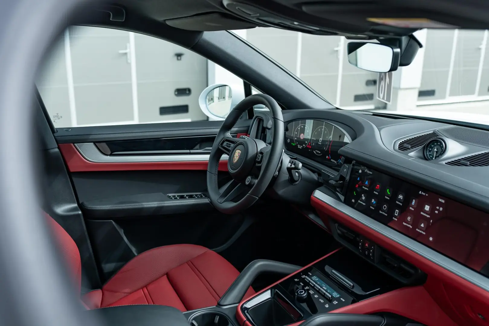Porsche Cayenne Coupe | MY25 |