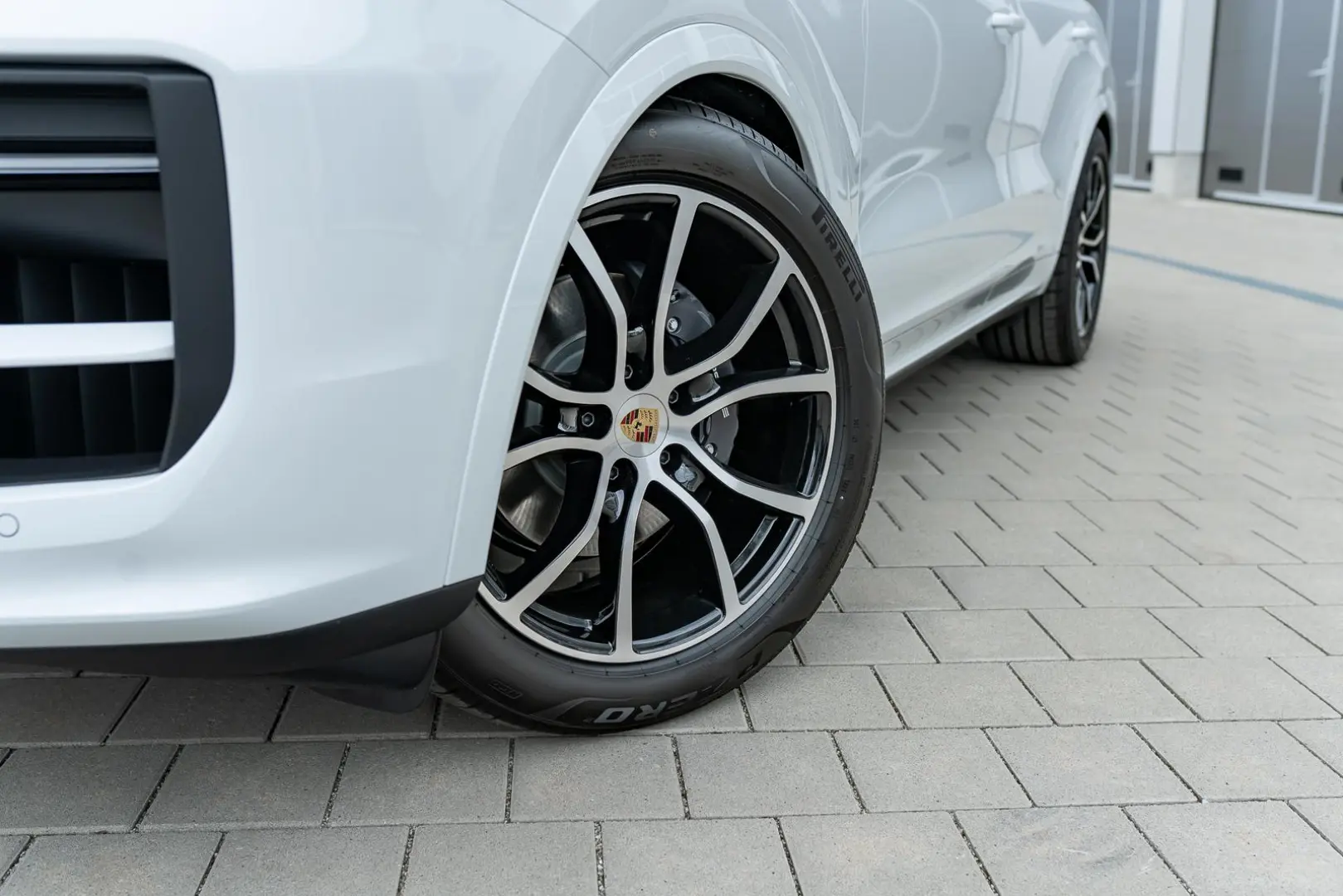 Porsche Cayenne Coupe | MY25 |