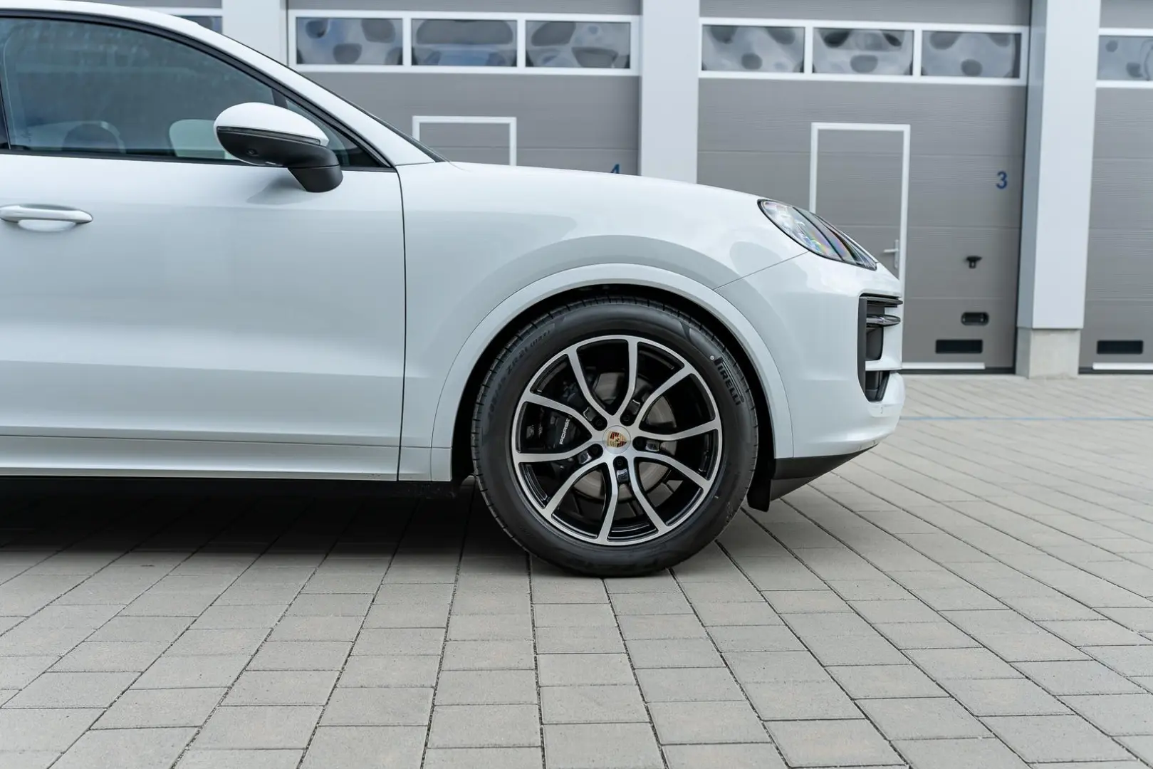 Porsche Cayenne Coupe | MY25 |