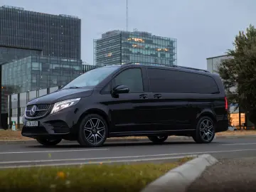 Mercedes-Benz V 250
