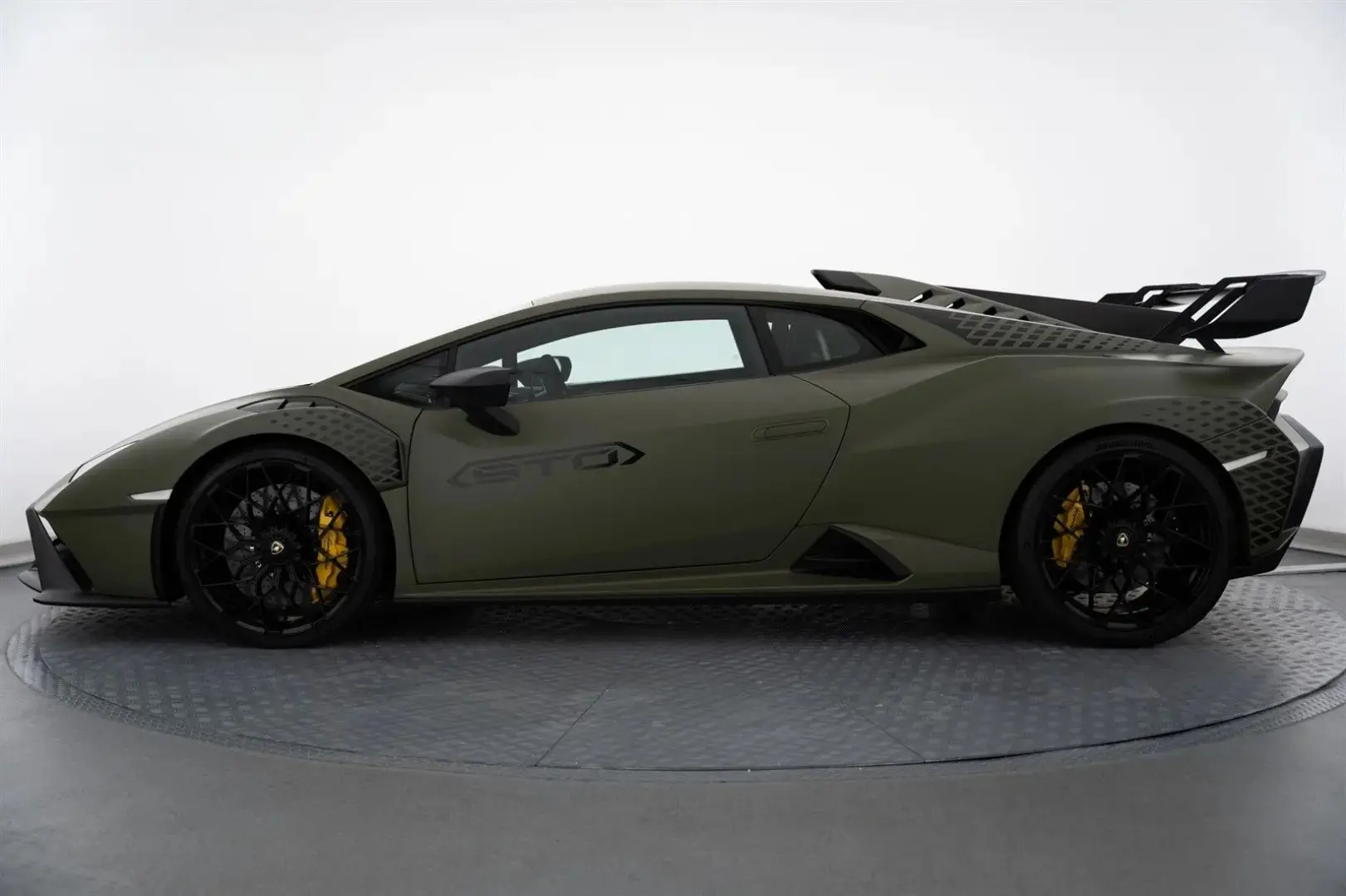 Huracán STO Verde Turbine Matt Lift Sportsitze